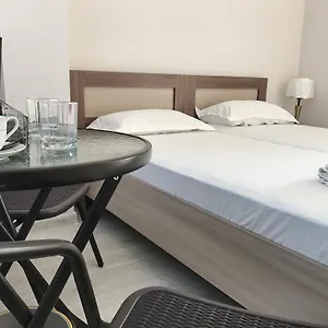 Akbulak Konukevi